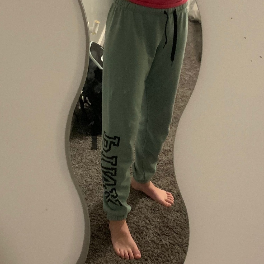 PINK sweatpants - Picture 3 of 3